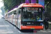 Mendorong Elektrifikasi Transportasi Publik di Jakarta