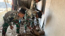 Ukir Senyum Ibu Wagini: Anggota Satgas Kebut Pembersihan dan Finishing Sebelum TMMD 129 Bojonegoro Usai