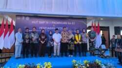 Dandim Bojonegoro Dampingi Menko PMK Hadiri Harlah dan Peresmian Gedung Baru SMPN 1 Padangan