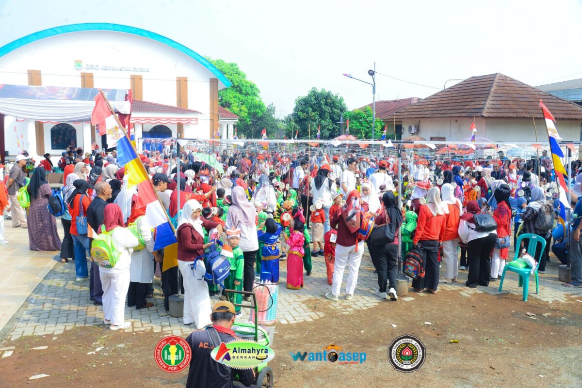 Semarak Kemerdekaan di Curug, 550 Peserta Ikuti Lomba Kerupuk Massal