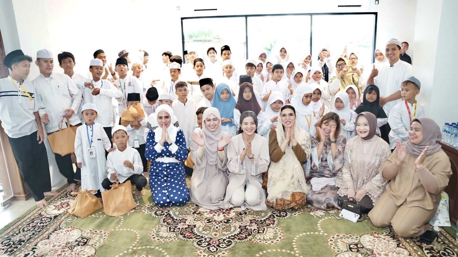 Bisnis Kecantikan dan Kebugaran Makin Menjanjikan, Bamsoet Apresiasi Kehadiran "Sang Dewi Salon & Spa" Sebagai Penggerak Ekonomi Kelas Menengah