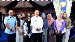 Terbang Dengan F-16, Gubernur Kalsel dan Forkopimda Rasakan Sensasi Dunia Tempur di Angkasa, Ramaikan Stand Lanud Sjamsudin Noor Kalsel Expo 2026