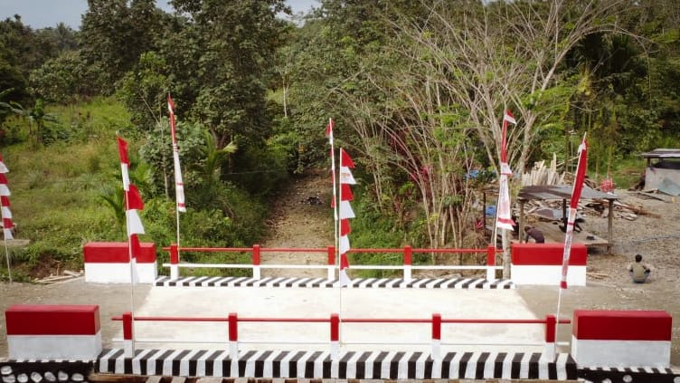 Jembatan Keempat Rampung, Kodim 1710/Mimika Terus Bangun Konektivitas Jembatan Keempat Rampung, Kodim 1710/Mimika Terus Bangun Konektivitas