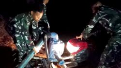 Tembus Kegelapan Malam, Prajurit Lanud Sjamsudin Noor Tetap Sigap dan Semangat Jaga Pompa Bantuan Presiden RI Untuk Suplai Air Pembahasan Gambut