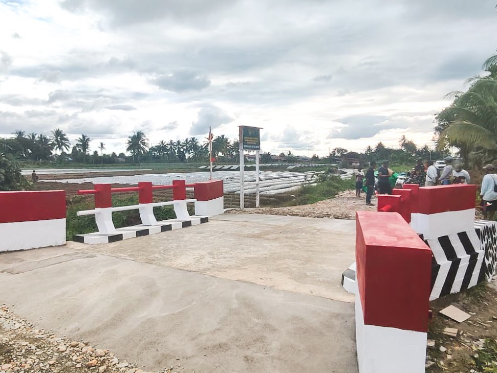 Kodim 1710/Mimika Rampungkan Jembatan Beton di Kelurahan Kamoro Jaya dan Wonosari Jaya