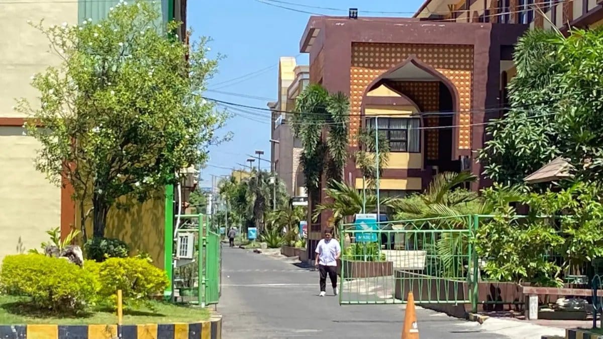 Karantina Peserta Muktamar NU di Asrama Haji Surabaya Karantina Peserta Muktamar NU di Asrama Haji Surabaya