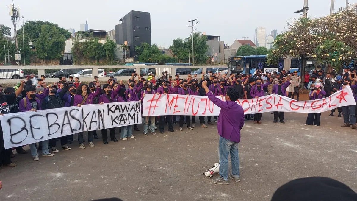 Mahasiswa Universitas Pakuan Kecam Keberadaan Rezim Pemerintah Mahasiswa Universitas Pakuan Kecam Keberadaan Rezim Pemerintah