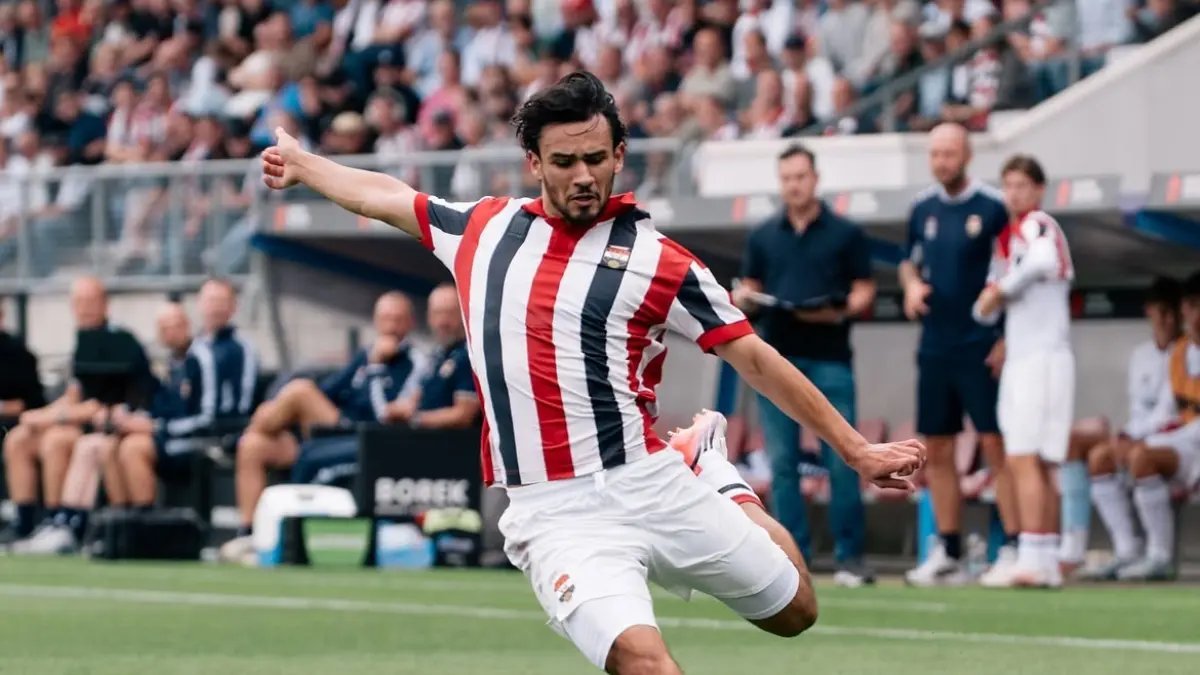 Willem II Tahan Imbang Heerenveen dengan Assist dari Nathan Tjoe A-On