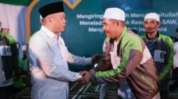 Pengemudi Ojol Dapat Kesempatan Umrah Gratis Setelah 15 Tahun Berdedikasi