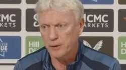 David Moyes Bela Suporter Everton dalam Polemik Harrison Armstrong