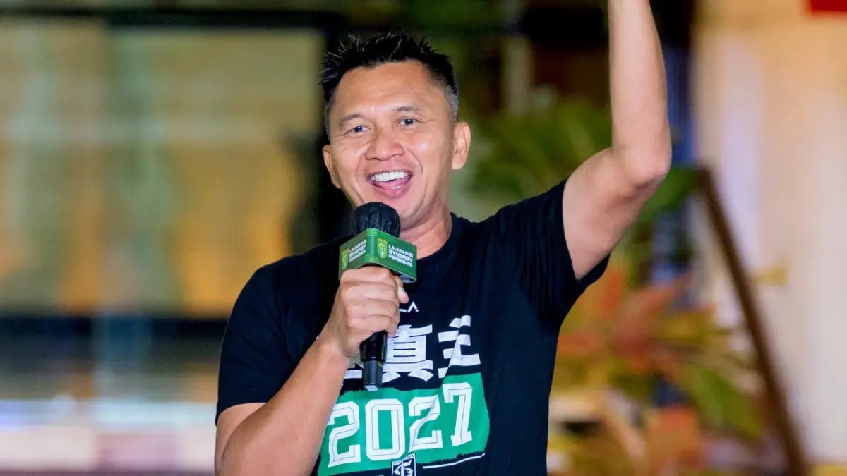 Persebaya Dan Bonek: Sinergi Dalam Kemajuan Klub Persebaya Dan Bonek: Sinergi Dalam Kemajuan Klub