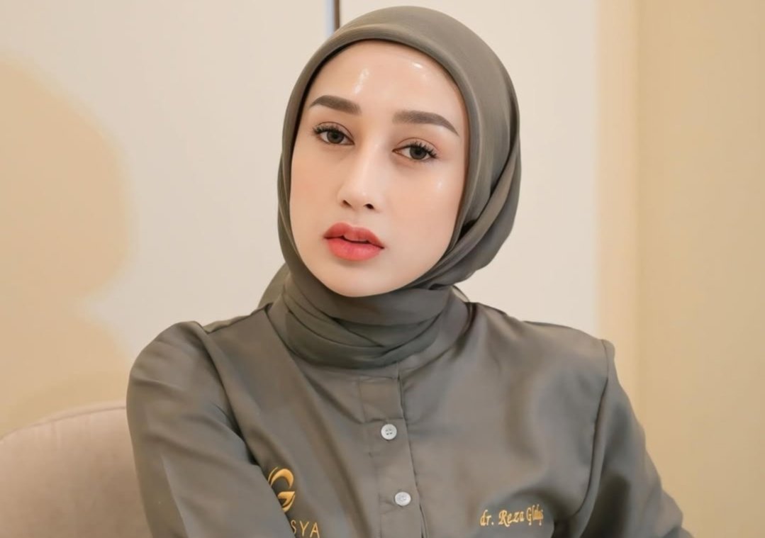 Kasus Hukum Nikita Mirzani dan Reza Gladys: Apa yang Terjadi Selanjutnya? Kasus Hukum Nikita Mirzani dan Reza Gladys: Apa yang Terjadi Selanjutnya?