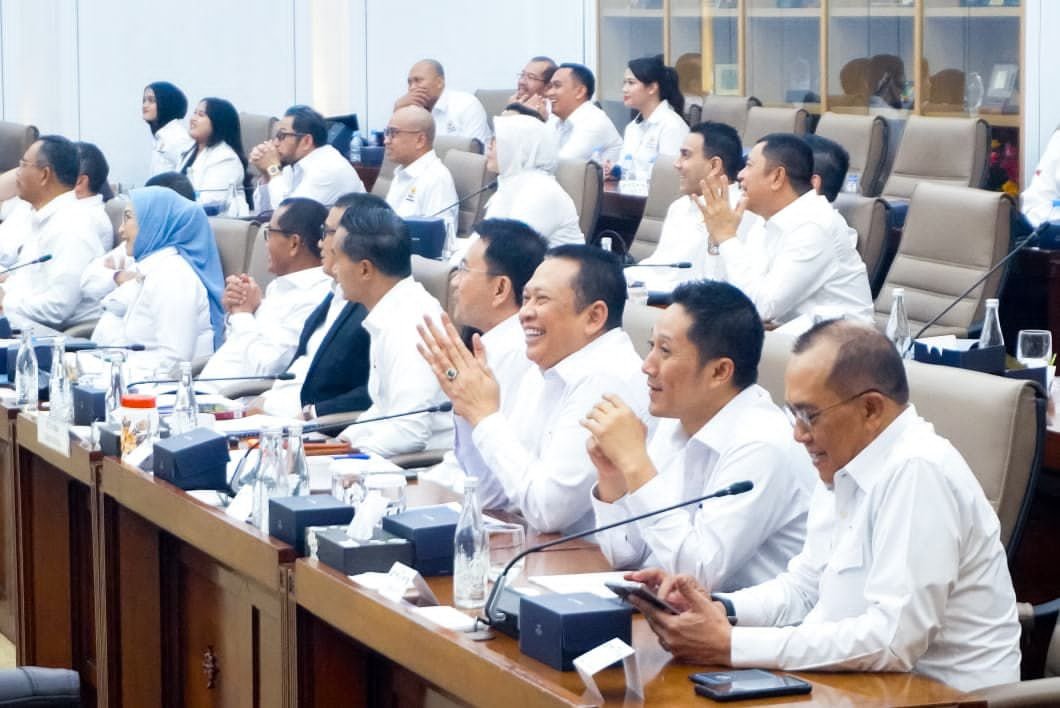 Rapat Dengar Pendapat dengan Panja RUU Kadin Komisi VI DPR RI, Bamsoet Dorong KADIN Sebagai Lembaga Sui Generis Non APBN