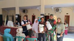 Koramil Wonoasih Dampingi Bapang Juli-September, 861 Warga Terima 30 Kilogram