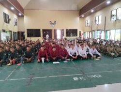 CEGAH KARHUTLA, TIM PENYULUHAN MABES TNI BERSAMA PASIS DIREG 56 SESKO TNI SOSIALISASIKAN BAHAYA KEBAKARAN KEPADA PELAJAR SMK KEHUTANAN  