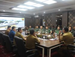 TIM PENYULUH KARHUTLA MABES TNI BERSAMA PASIS DIKREG 56 SESKO TNI AUDIENSI DENGAN WALI KOTA SAMARINDA