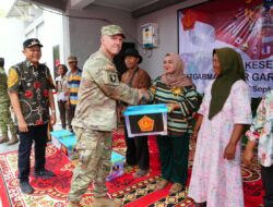 Dankodiklat TNI Tinjau Bakti Kesehatan Dan Bakti Sosial SGS 2026 Di Martapura