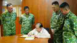 Jelang HUT Ke-81 TNI, Kas Kohanudnas Anjangsana kepada Jenderal (HOR) H.B.L. Mantiri