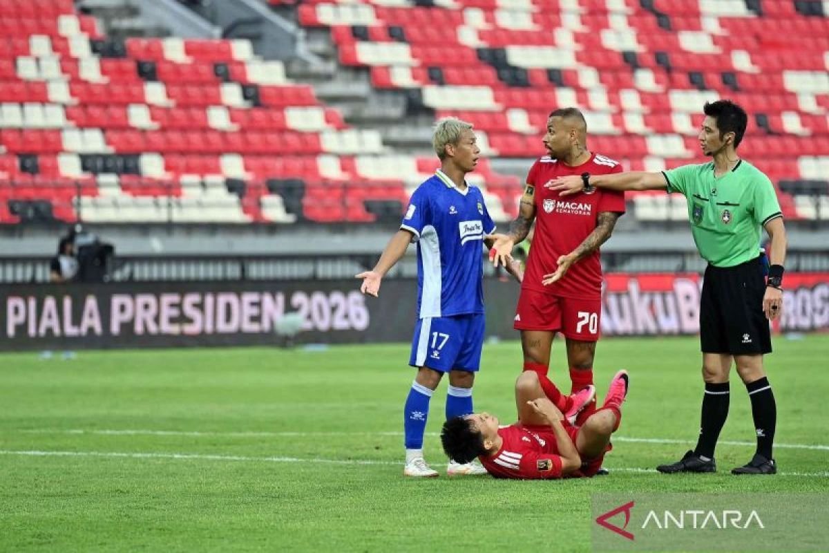 Persib Bandung Hadapi Tantangan Tanpa Tiga Pemain Kunci