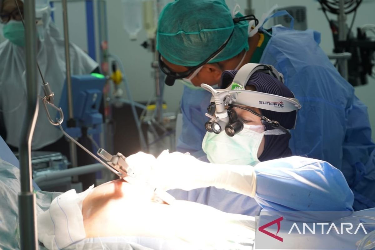 Prosedur Bypass Arteri Koroner: Dampak Teknik Minimal Invasif