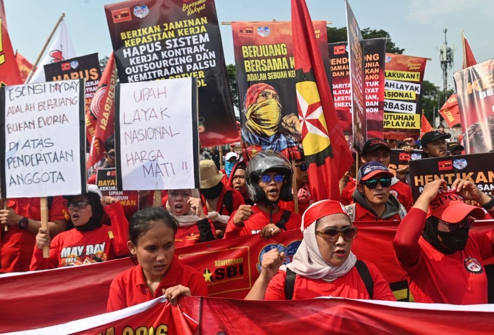 Perlindungan Pekerja di Era Digital