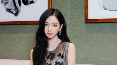 Transformasi Gaya Rambut Karina Aespa: Dari Korean Bangs ke Tampilan Elegan