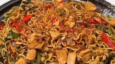 Resep Mi Goreng Jawa dengan Tahu: Sajian Sederhana yang Menggugah Selera Resep Mi Goreng Jawa dengan Tahu: Sajian Sederhana yang Menggugah Selera