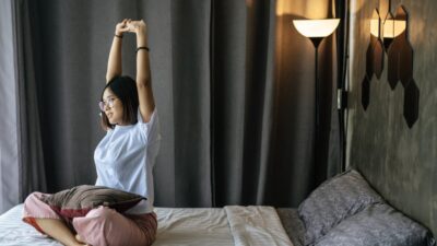 Keuntungan Bangun Pagi untuk Kesehatan Mental dan Keterampilan Produktif