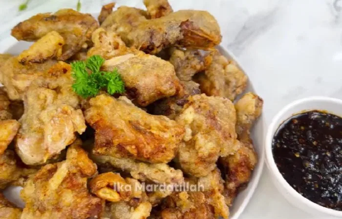 Resep Ayam Goreng Bawang Putih dengan Sambal Kecap yang Menggugah Selera