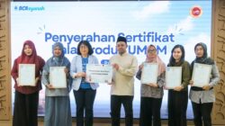 Penyerahan Sertifikat Halal untuk 49 UMKM oleh BCA Syariah dan Istiqlal Halal Center