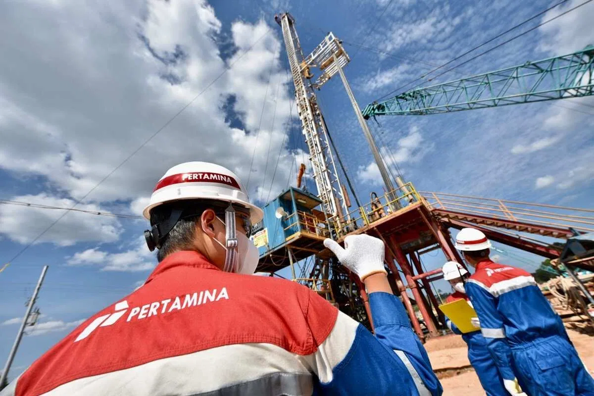 Meningkatkan Produksi Minyak Nasional Melalui Sumur Rakyat