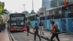 Keterlambatan Layanan Transjakarta Koridor 13 Akibat Truk Mogok
