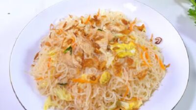Membuat Bihun Goreng Khas Surabaya yang Lezat