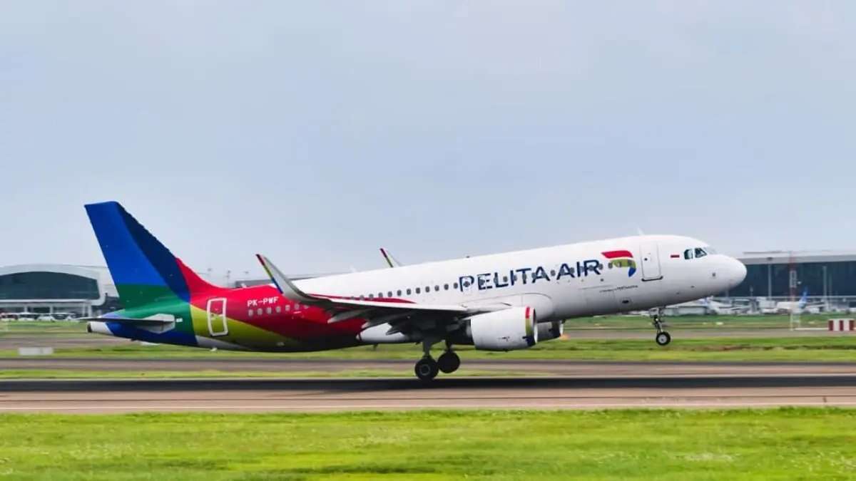 Pelita Air Raih Penghargaan Ketepatan Waktu Terbaik
