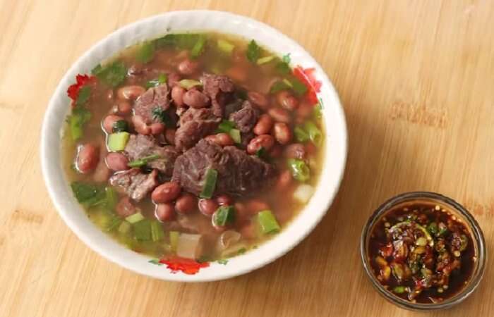 Menyajikan Sup Daging Kacang Merah yang Hangat: Resep yang Mudah dan Lezat