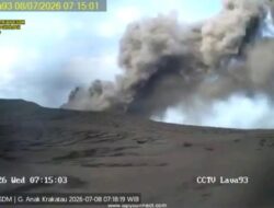 Dampak Erupsi Anak Gunung Krakatau Terhadap Penerbangan di Bandara Juanda