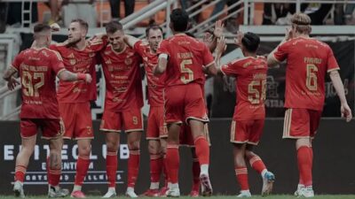 Persiapan Pertandingan Persija vs Persib: Harga Tiket dan Informasi Penting