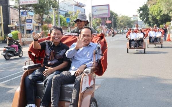 Bantuan Becak Listrik untuk Pengemudi di Cirebon