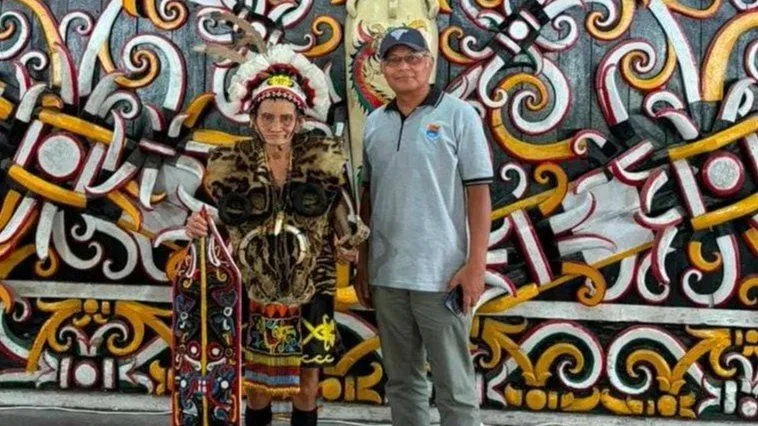 Melangkah ke Desa Pampang: Pesan Budaya yang Tak Lekang