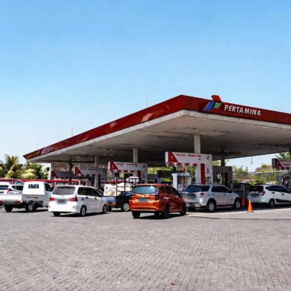 Strategi Pertamina Mengatasi Antrean BBM di Makassar
