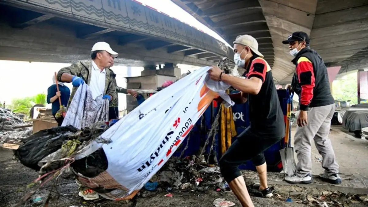 Pentingnya Pengelolaan Sampah di Jembatan Pasupati