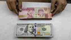 Rupiah Melemah: Dampak Kenaikan Yield Obligasi AS