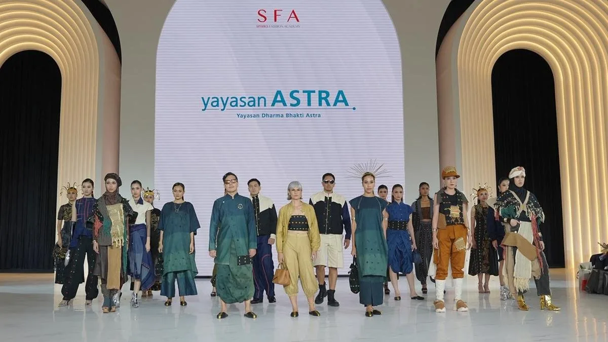 Pesona Budaya dalam Fashion Masa Depan