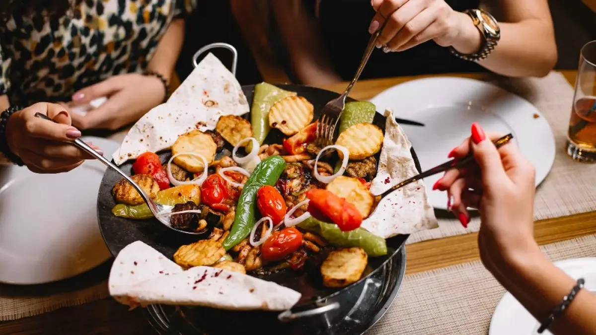 Menikmati Kuliner All You Can Eat di Surabaya Menikmati Kuliner All You Can Eat di Surabaya