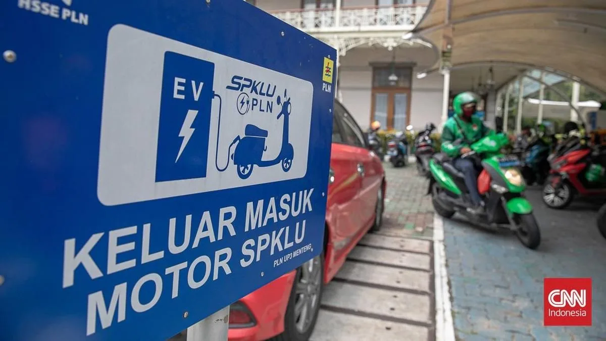 Kemajuan Regulasi Sepeda Motor Listrik di Indonesia
