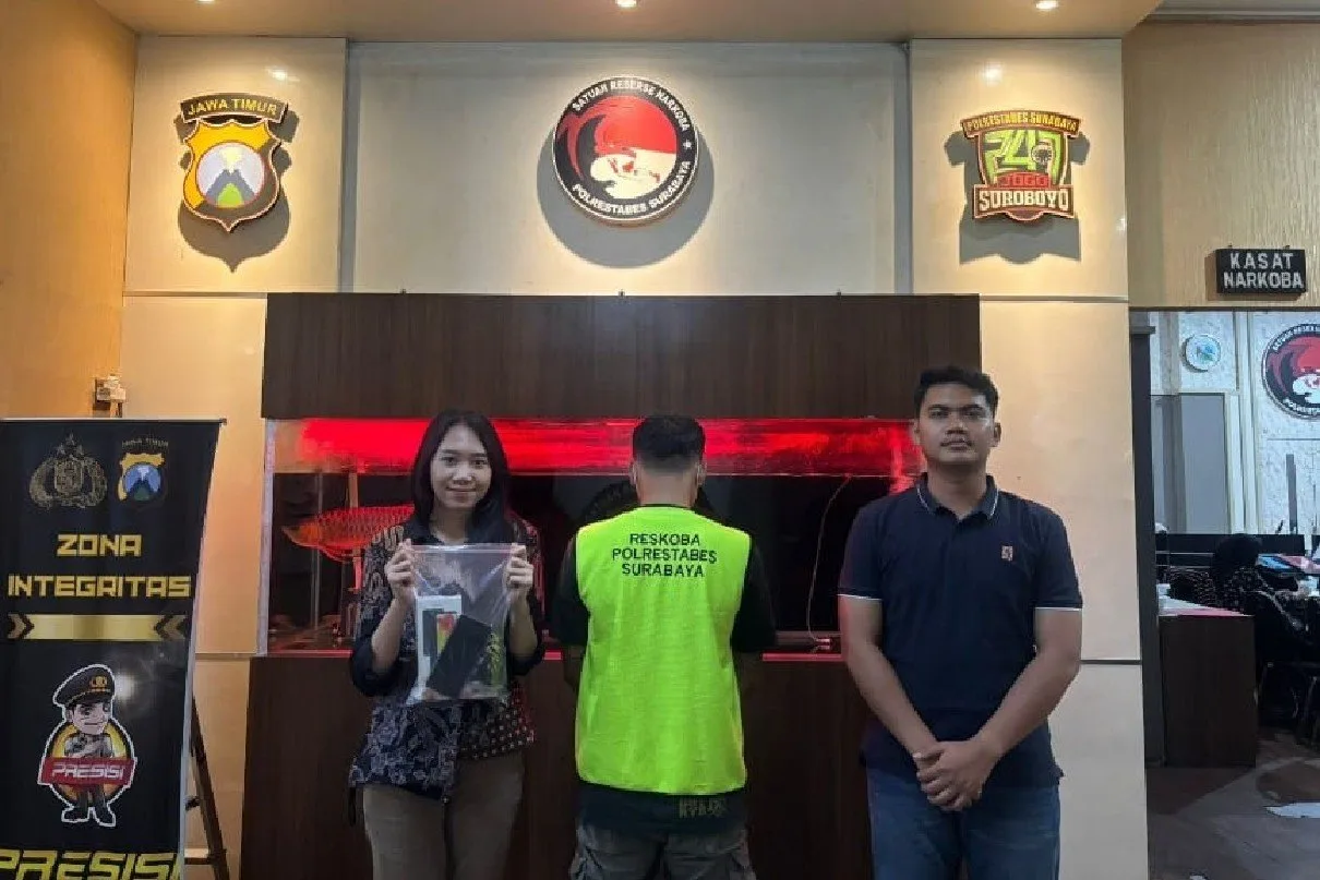 Penangkapan Pengedar Narkoba di Surabaya: Barang Bukti Tersembunyi dalam Boneka