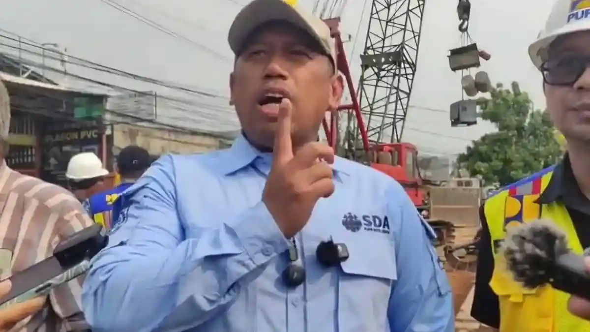 Alasan Dibalik Keterlambatan Perbaikan Trotoar di Sawangan
