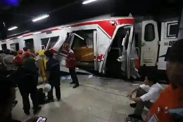 Faktor Penyebab Tabrakan Kereta Api di Bekasi