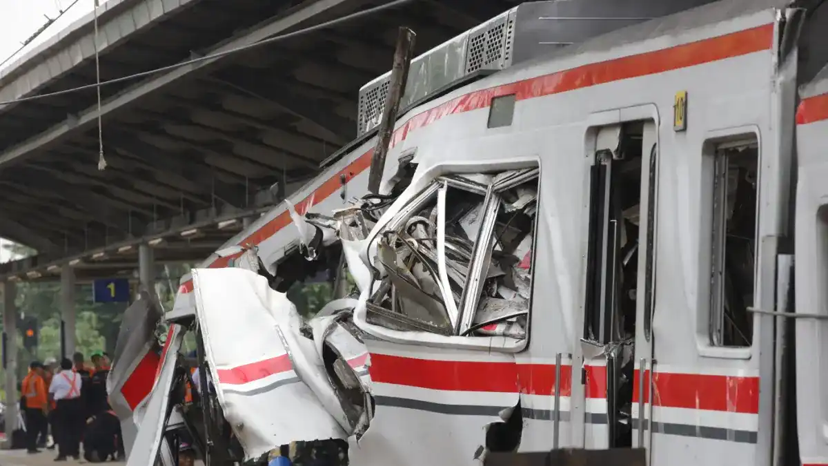 Investigasi Kecelakaan Kereta: Tersangka Masinis Argo Bromo Anggrek