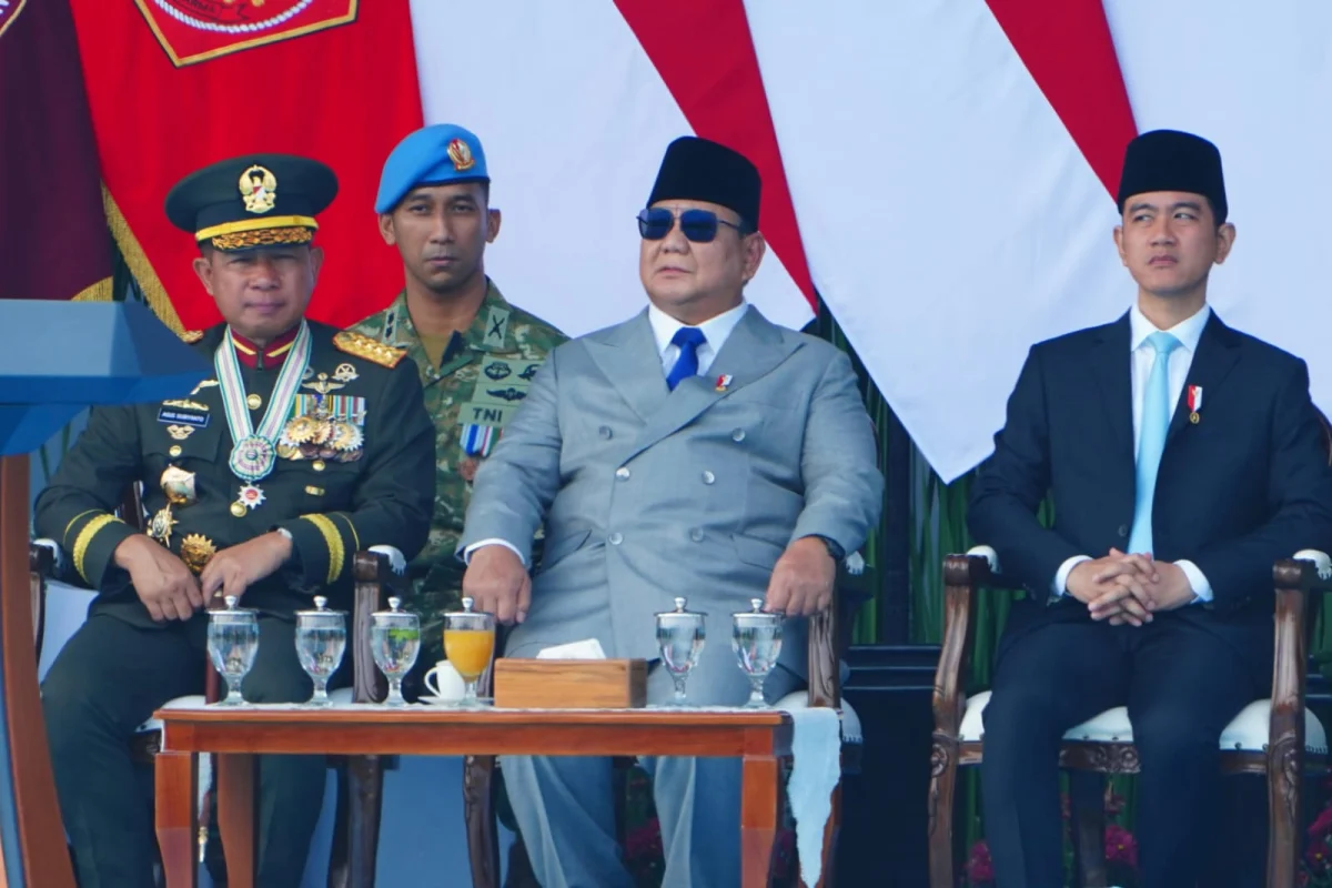 Penuh Khidmat, Panglima TNI Dampingi Presiden Prabowo Pimpin Upacara HUT ke-81 TNI Tahun 2026